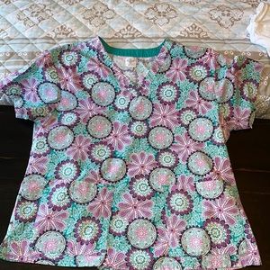 Med Couture XL scub top